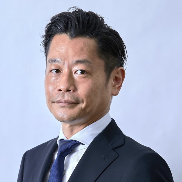 高塚 佳秀の写真